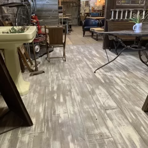 ビンテージホワイトサムネイル