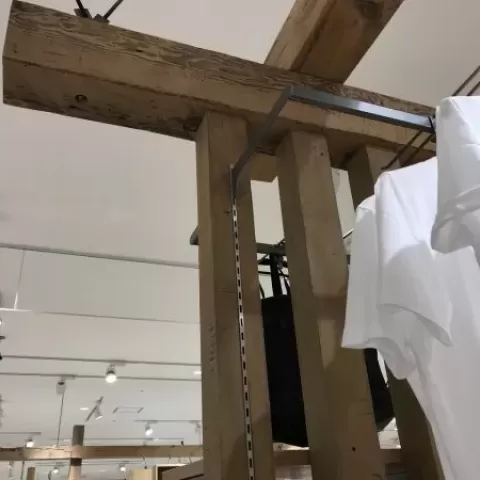 エイジングホワイト(MUJI店舗)サムネイル