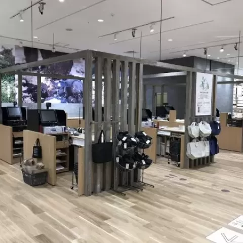 エイジングホワイト(MUJI店舗)サムネイル